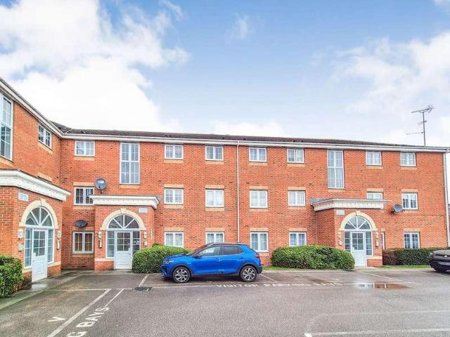 Flat for sale in Armthorpe, South Yorkshire