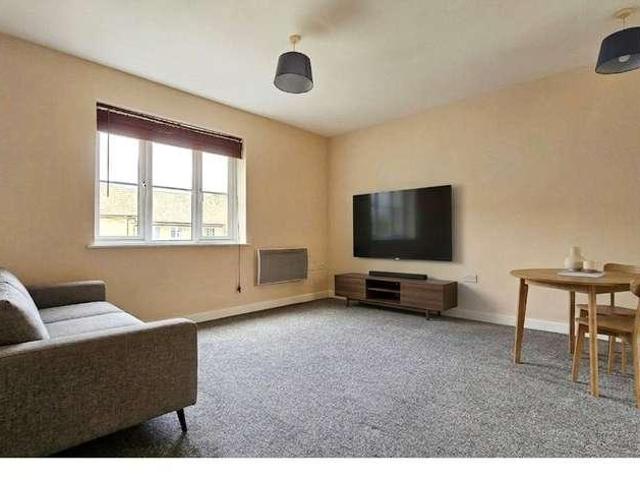 Flat for sale in Chelmondiston, Suffolk