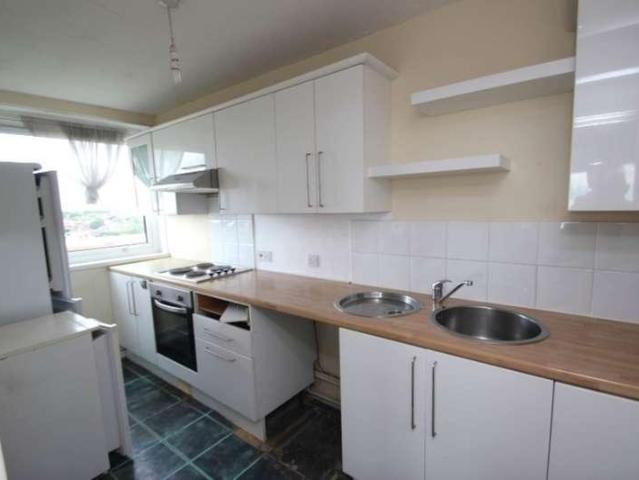 Flat for sale in Sefton