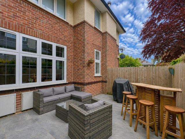 Flat for sale in Talbot Village, Bournemouth