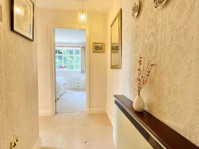 Flat for sale in Meols Cop, Southport