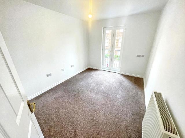 Flat for sale in Westoe, South Shields
