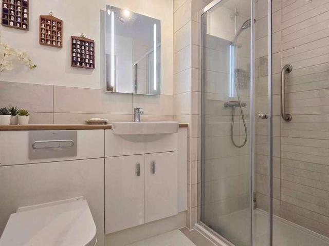 Flat for sale in Ampthill, Bedfordshire