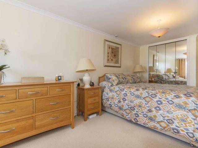 Flat for sale in Lakenham, East Bank