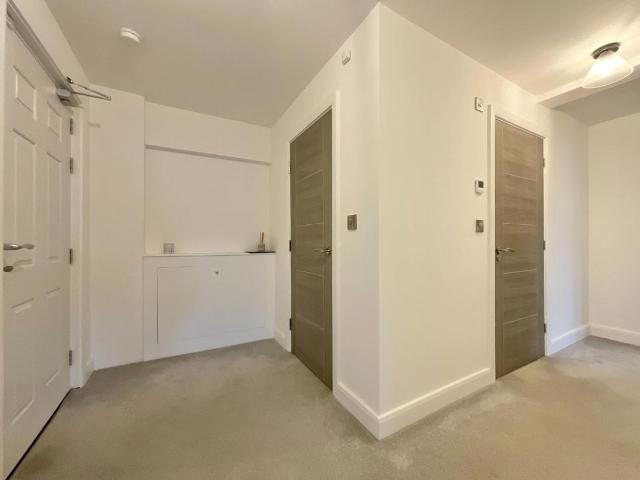 Flat for sale in Meols Cop, Southport
