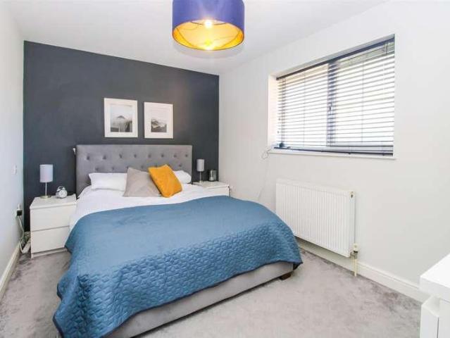 Flat for sale in Moorhouse, West Yorkshire