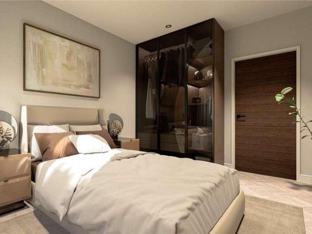 Flat for sale in Whetstone, Greater London