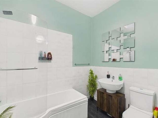 Flat for sale in Ashbrooke, Sunderland