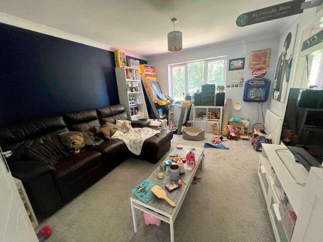 Flat for sale in Old Milton, Ashurst Bridge