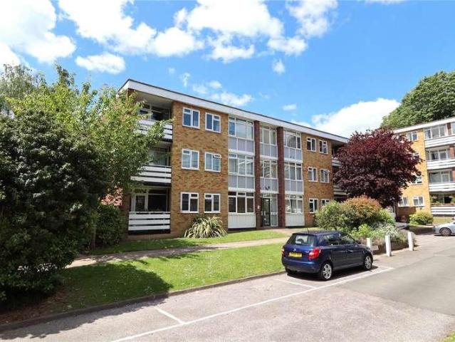 Flat for sale in Westfield, Woking