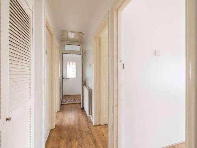 Flat for sale in Slough