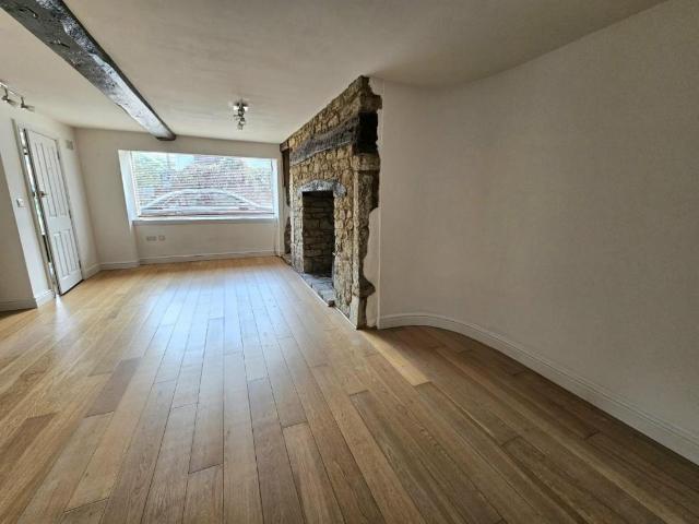 Flat for sale in School House, Gloucestershire