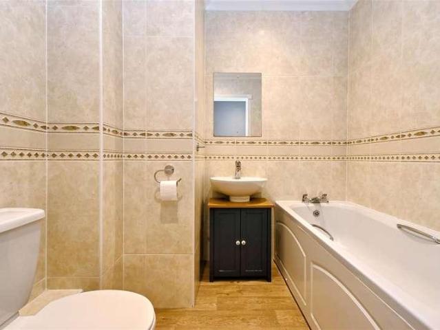 Flat for sale in Crumbles, Eastbourne