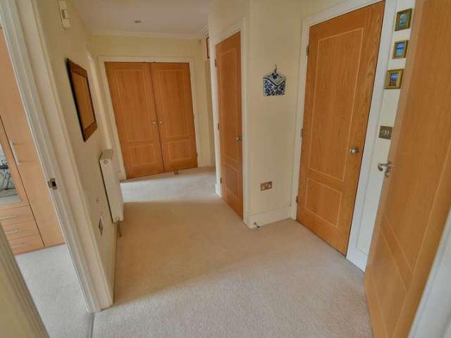Flat for sale in Tricketts Cross, Ferndown