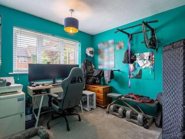 Flat for sale in Milton, Hamerton