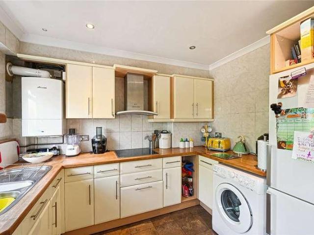 Flat for sale in Greater London