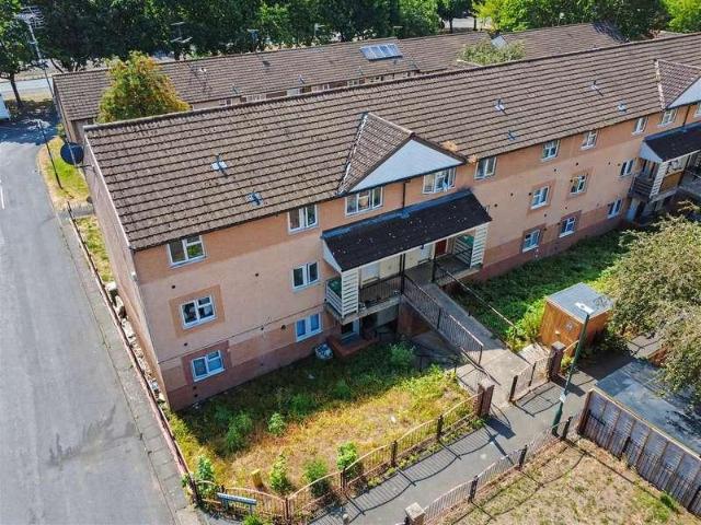Flat for sale in St Ann's, Haddon