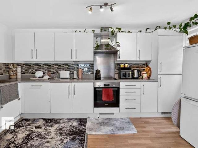 Flat for sale in Tiger Bay, Falcon Lodge