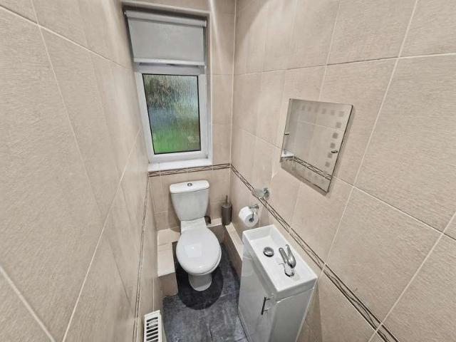 Flat for sale in Salford, Greater Manchester