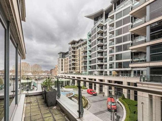 Flat for sale in Imperial Wharf, Greater London