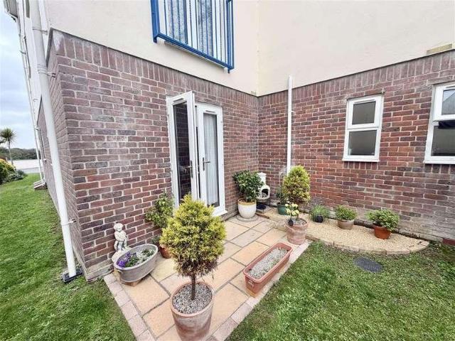 Flat for sale in Overcombe, Weymouth