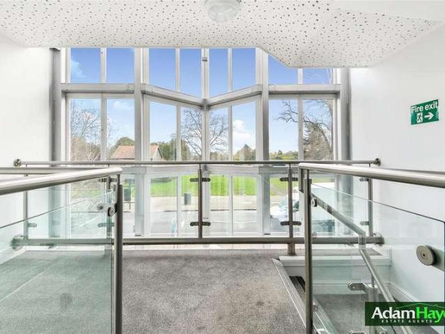 Flat for sale in London Borough of Barnet, Greater London