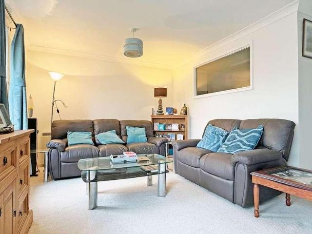 Flat for sale in Littletown, Budlake