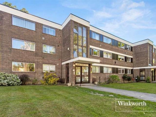 Flat for sale in New Barnet, Isle Of Man