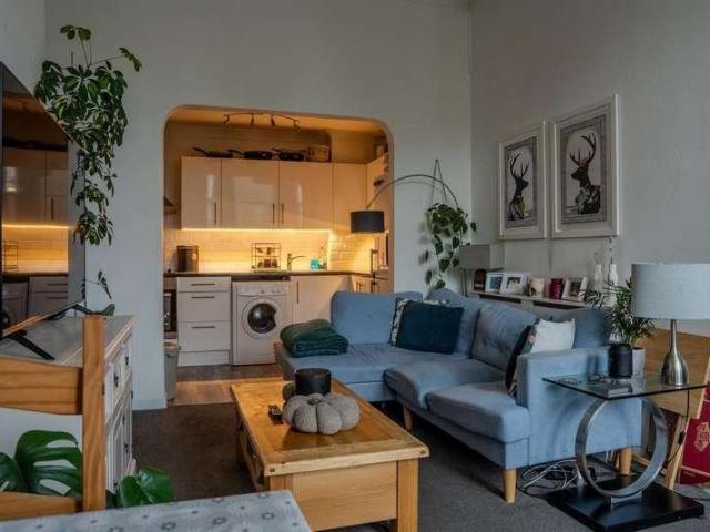 Flat for sale in Upperton, Eastbourne