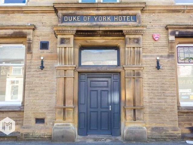 Flat for sale in Burnley, Lancashire
