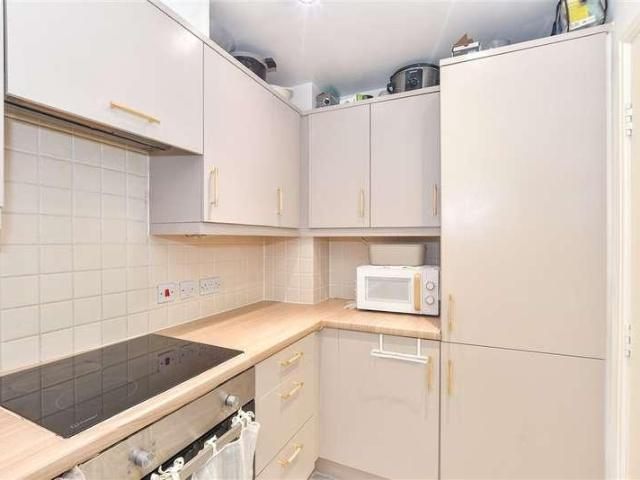 Flat for sale in Cheeseman's Green, Bridgefield