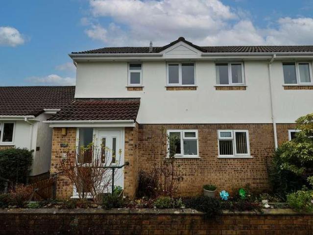 Flat for sale in St Stephen, Cornwall
