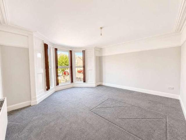 Flat for sale in Weston-super-mare, North Somerset