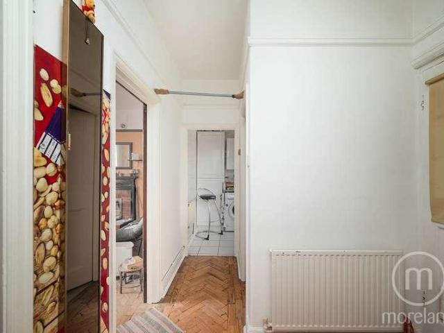 Flat for sale in Hampstead Garden Suburb, Greater London