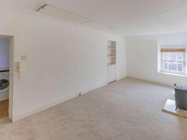 Flat for sale in Malmesbury, Wiltshire