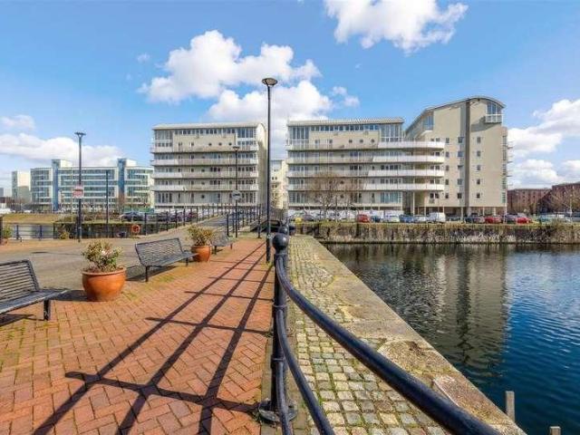 Flat for sale in Baltic Triangle, Calderstones