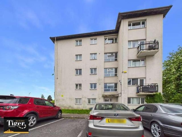 Flat for sale in Fishwick, Higher Bartle