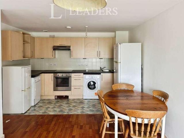 Flat for sale in Portsea, City Of Portsmouth