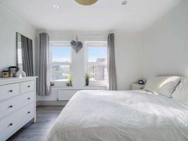 Flat for sale in Daws Hill, Cressex