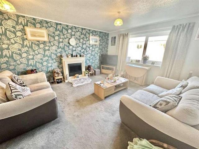Flat for sale in Weymouth, East Dorset
