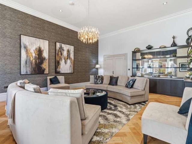 Flat for sale in Harborne, West Midlands