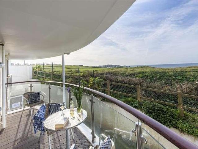 Flat for sale in Newquay, Cornwall