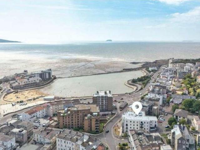 Flat for sale in Weston-super-mare, North Somerset