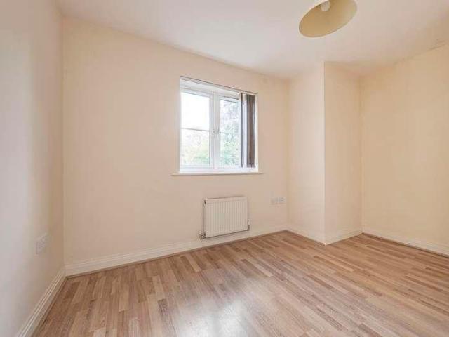 Flat for sale in London Borough of Hillingdon, Greater London