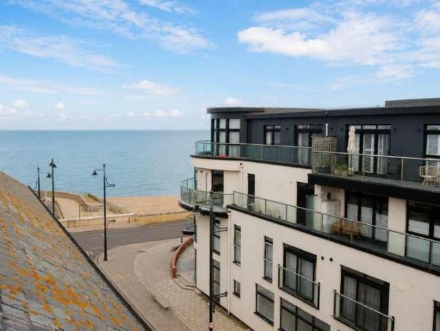 Flat for sale in Mickleburgh Hill, The Bridge