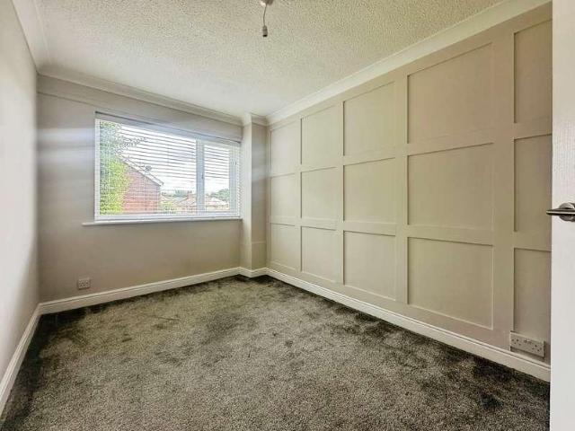 Flat for sale in Bury, Greater Manchester