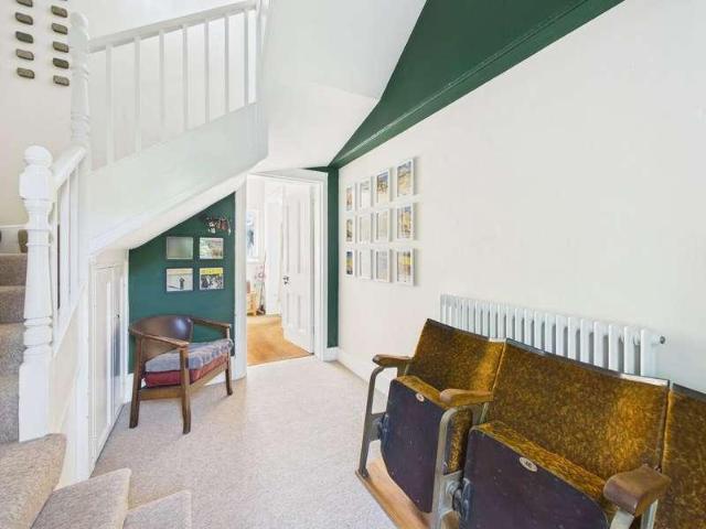 Flat for sale in West Worthing, Worthing