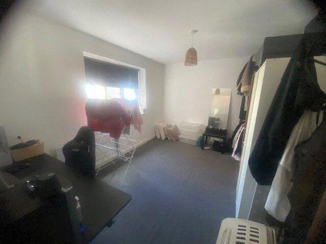 Flat for sale in Calderstones