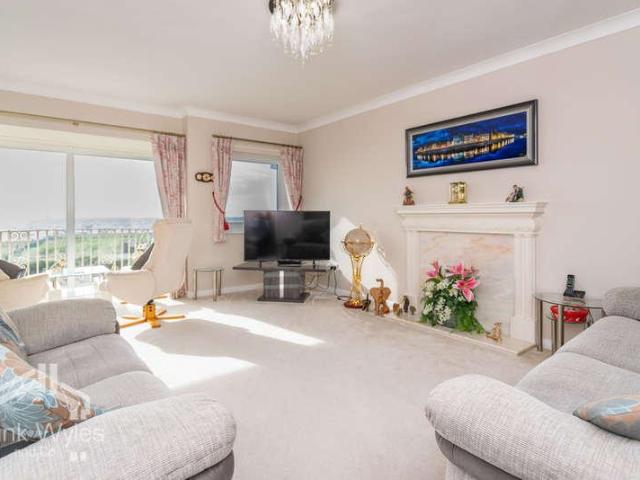 Flat for sale in St Annes, Lytham
