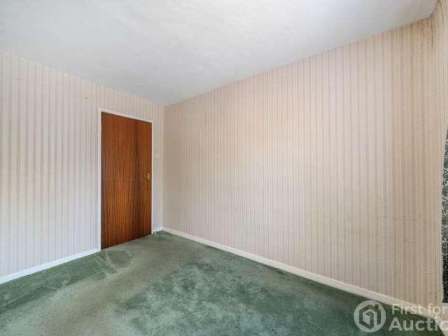 Flat for sale in Cotteridge, West Midlands
